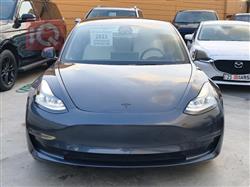 تسلا موديل 3